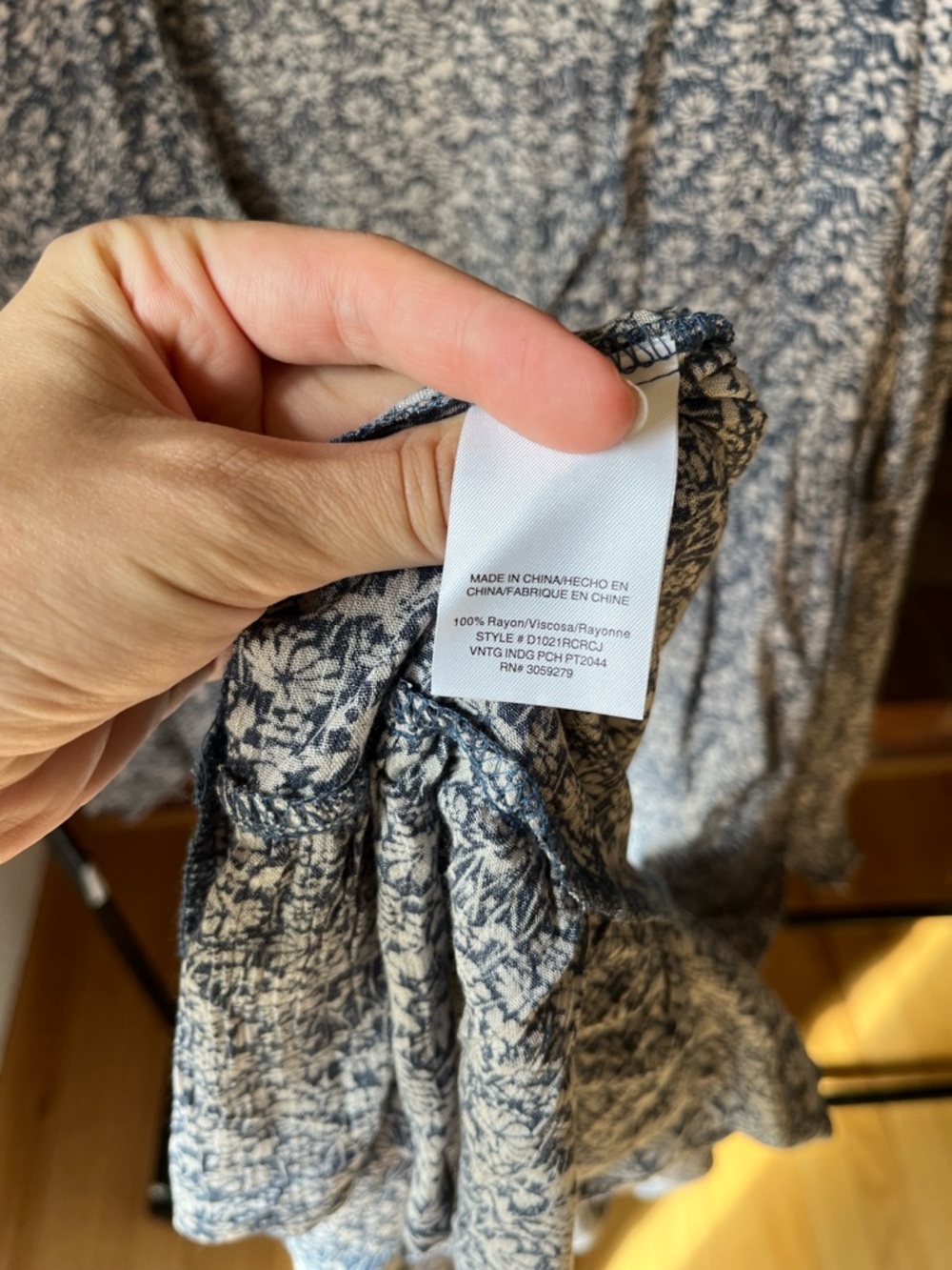 Carly Jean Los Angeles Laurel Dress in Indigo - Picture 4 of 6